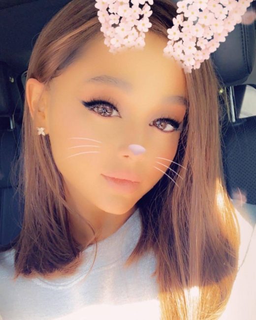 Ariana Grande Cuts Off Ponytail And Debuts A New Look - Electric 94.9