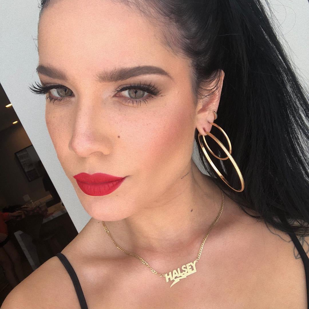 Halsey Shares Pic Of Injuries After Rock Climbing Naked | Electric 94.9
