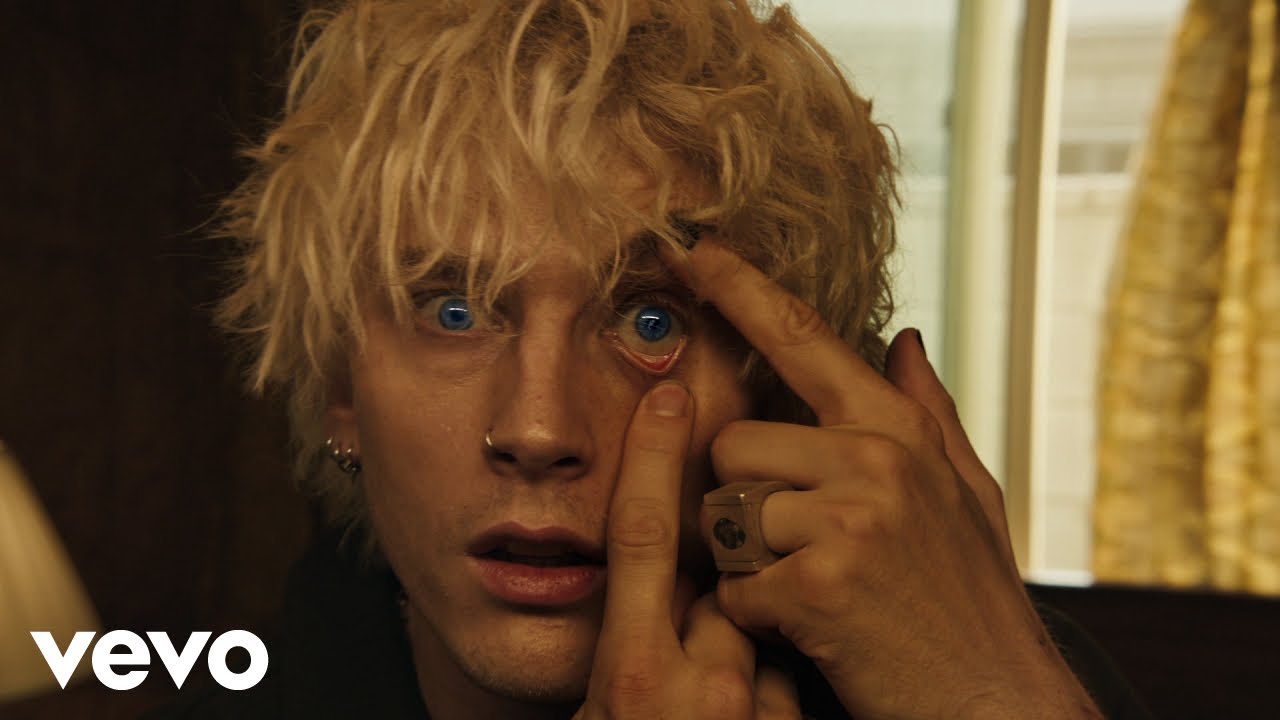 WATCH: Machine Gun Kelly ft. Halsey - forget me too [Official Music