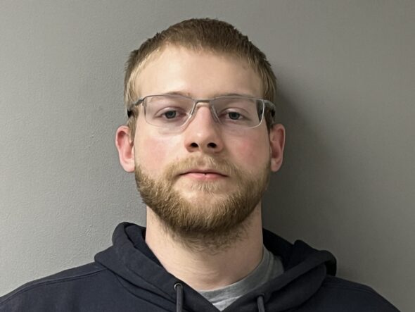 Suspect accused of swiping thousands in coins and jewelry from Commonwealth Avenue gold store