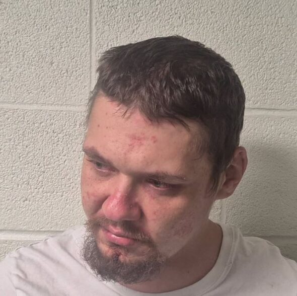 Police: Former Subway worker walks in and starts taking cash from register