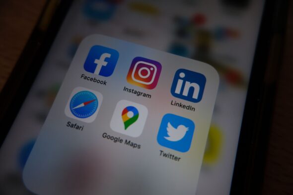 Lawmen: Child sex abuse suspect in collected photos of children in Smyth County off Facebook